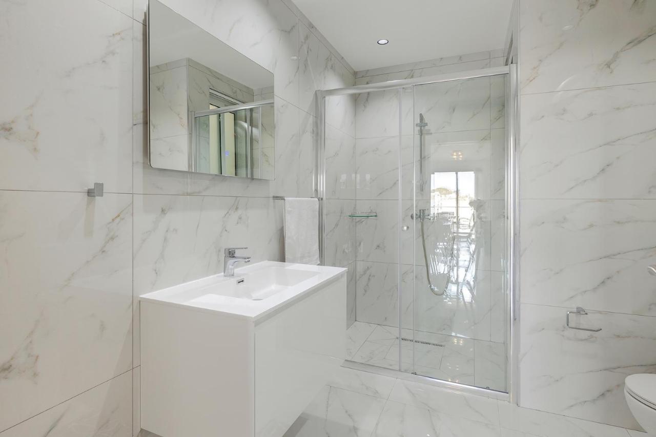 Splendid 2Br Apartment, Steps To St Georges Bay Saint Julian's Eksteriør billede