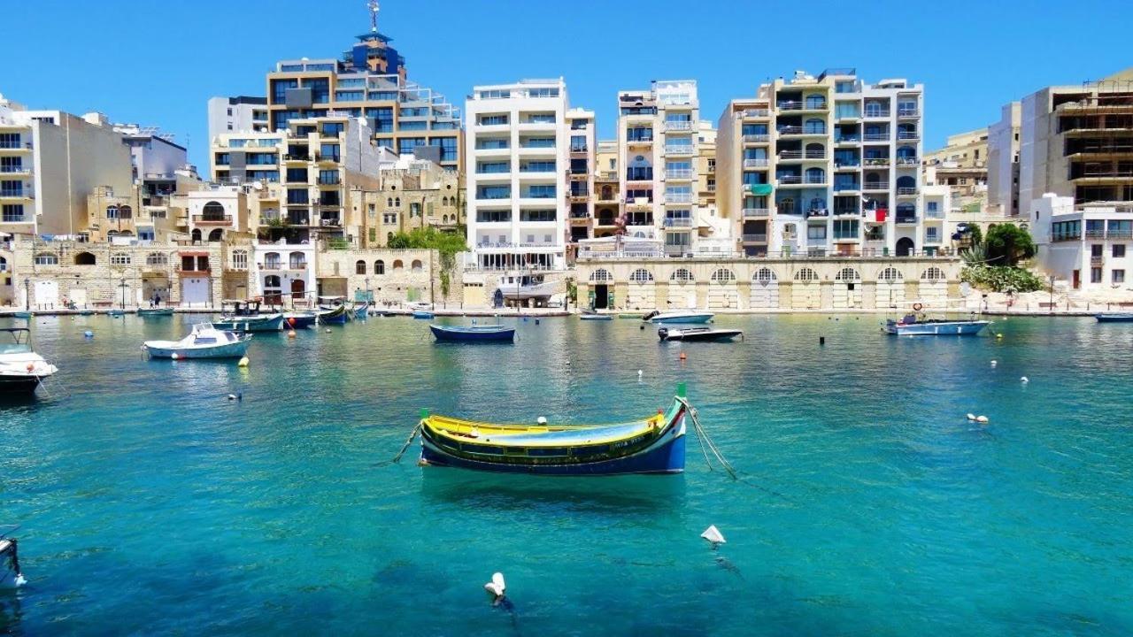 Splendid 2Br Apartment, Steps To St Georges Bay Saint Julian's Eksteriør billede